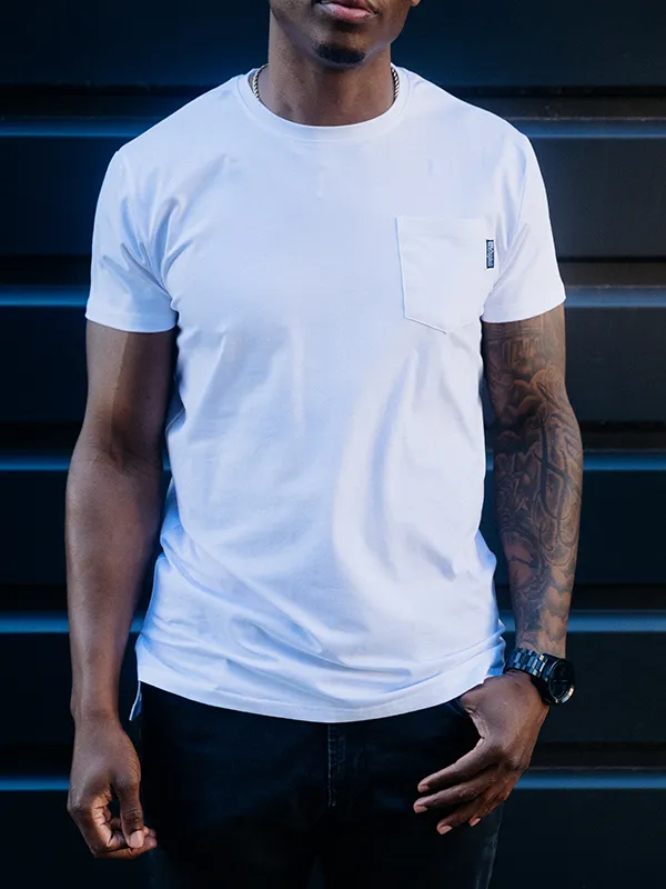 021 ESSENTIAL POCKET T-SHIRT - WHITE