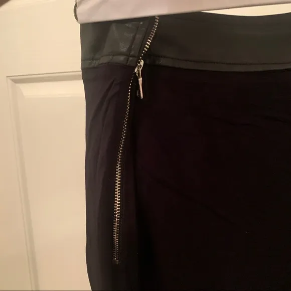 6th &amp; Lane Black Leather Waistband Skirt