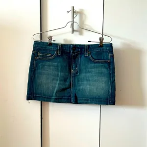 7 For All Mankind 2000s denim mini skirt