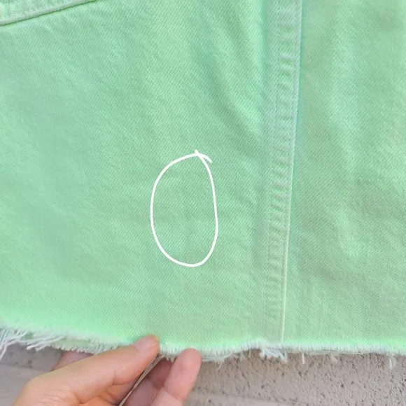Agolde | Criss Cross Organic Denim Mini Skirt in Lime Green Size 25