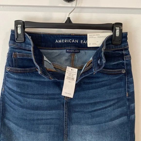 AMERICAN EAGLE mini high rise jean skirt