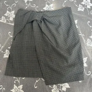 Aritzia Babaton Jethro Faux Wrap Mini Skirt Sz 00