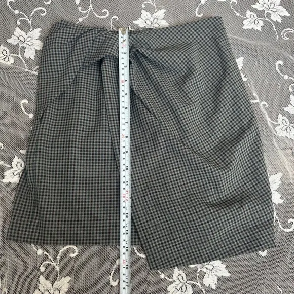 Aritzia Babaton Jethro Faux Wrap Mini Skirt Sz 00