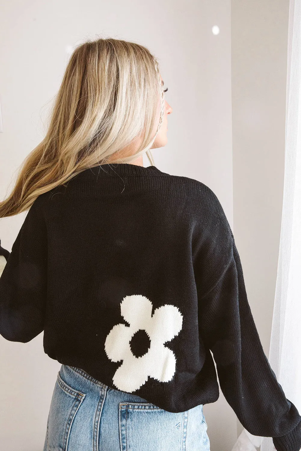 Black Big Flower Pattern Knit Sweater
