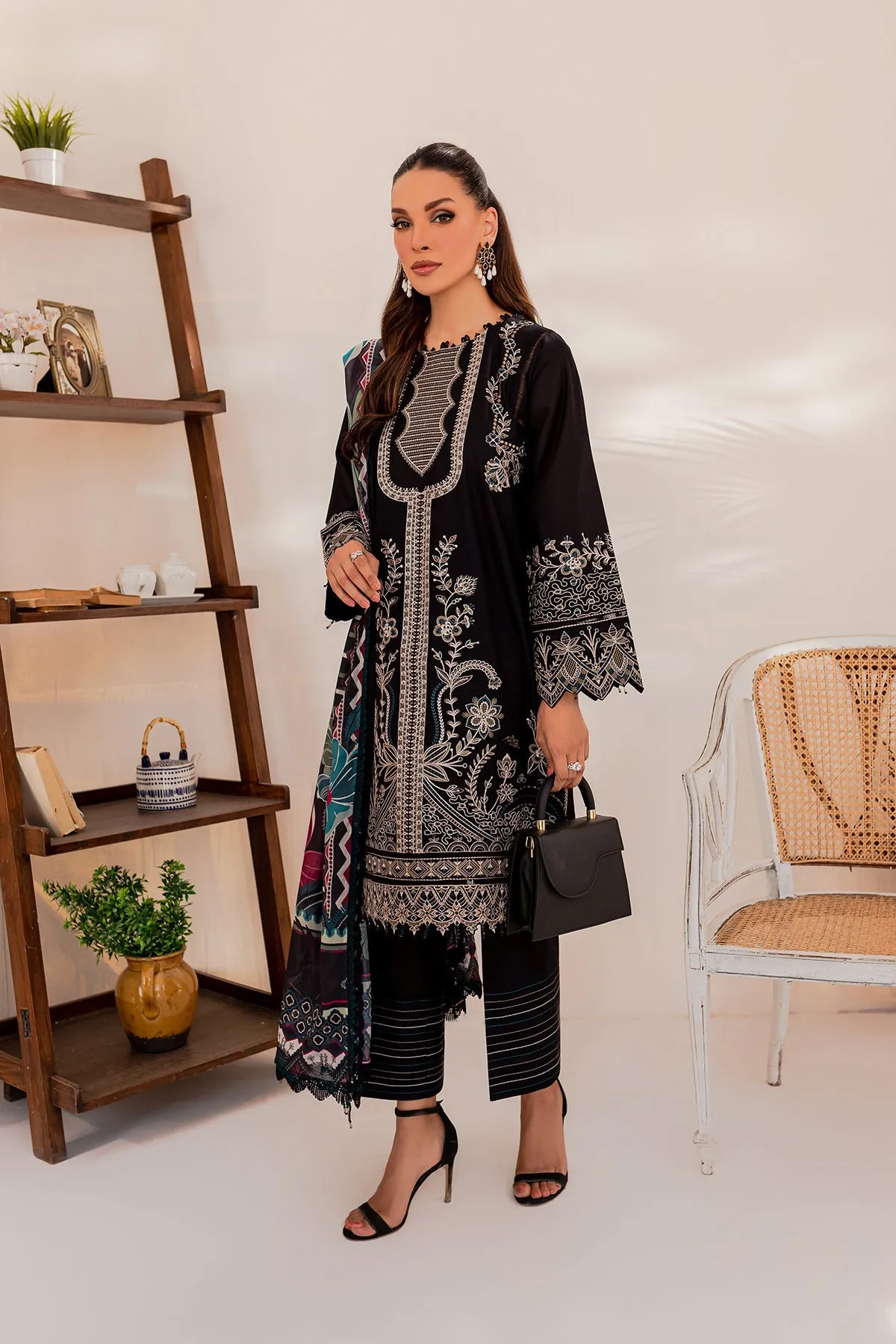 Black Floret | Farasha Mehak Festive Lawn SS 23 | Unstitched Embroidered Collection