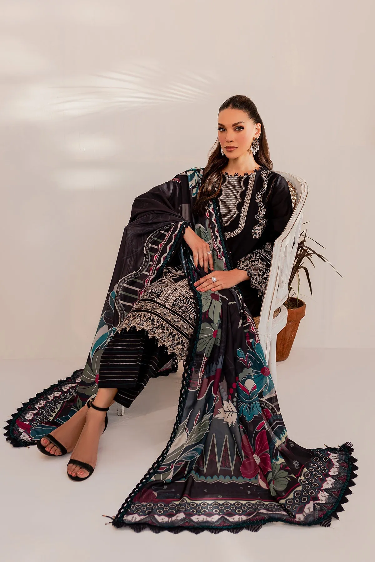 Black Floret | Farasha Mehak Festive Lawn SS 23 | Unstitched Embroidered Collection