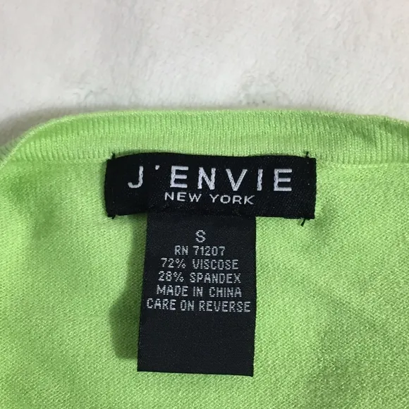 Circle Sweater in Lime