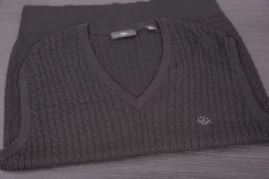 Cotton knitted sweater vest