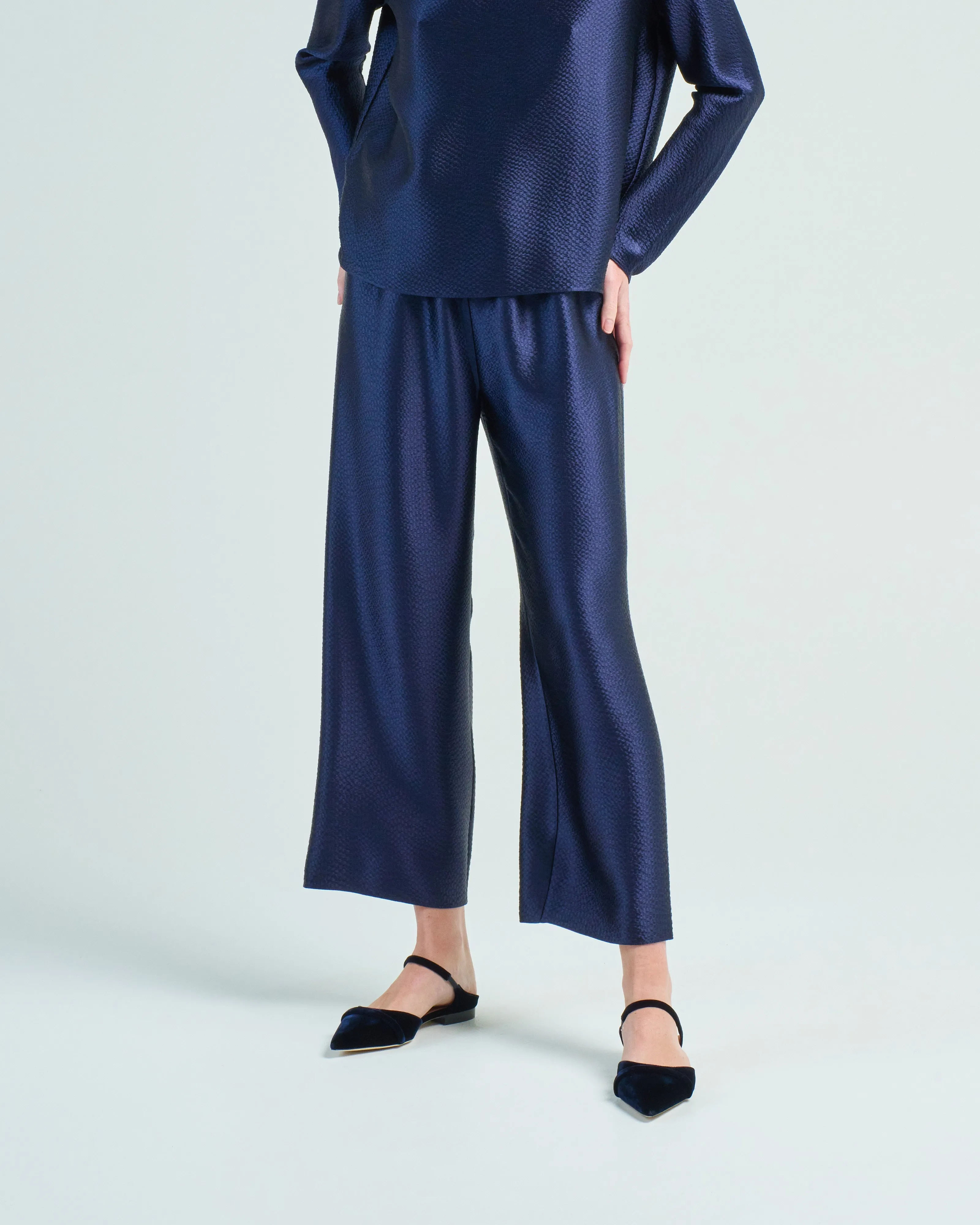 cropped pull on pant hammered silk