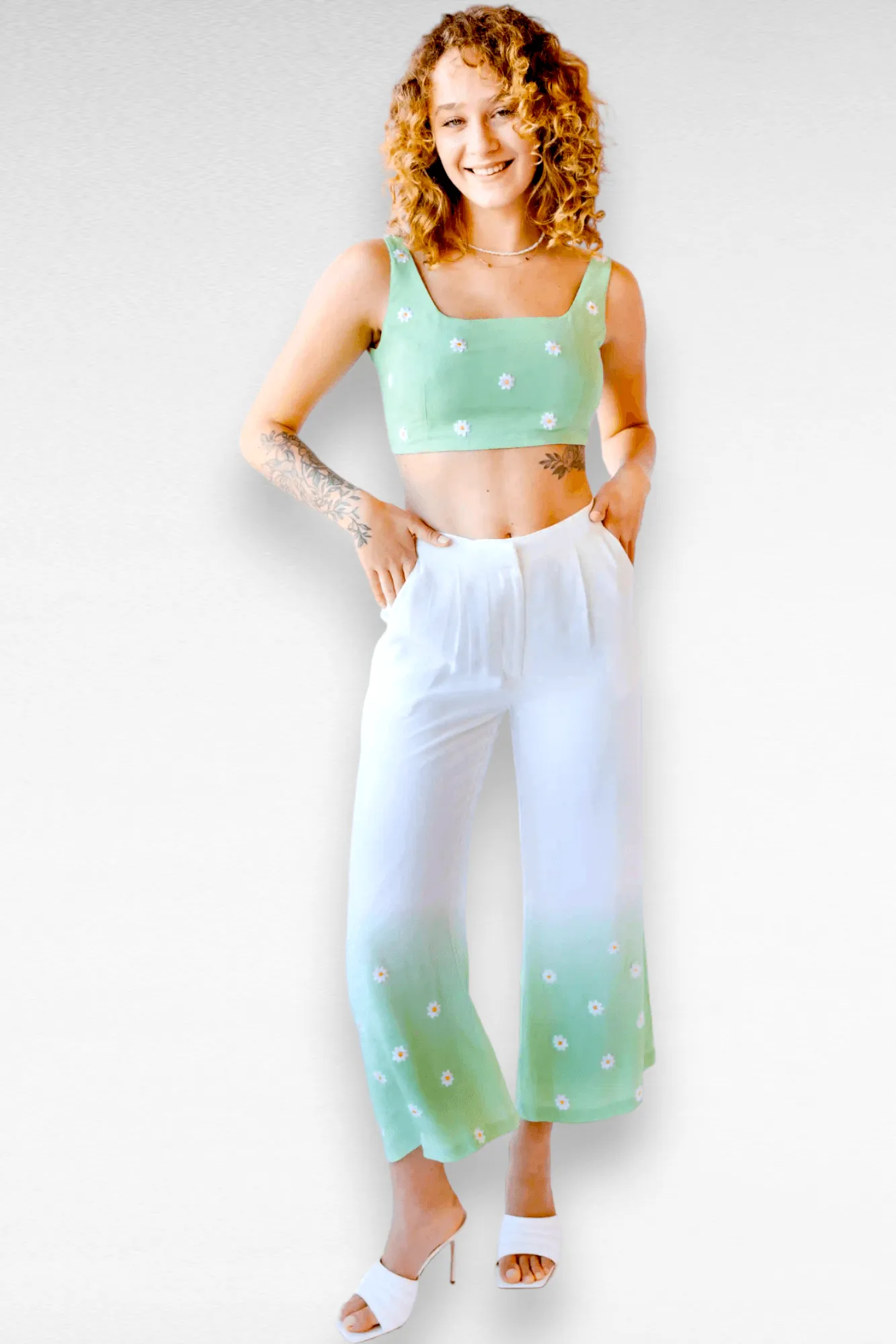 Daisy embroidered tank top