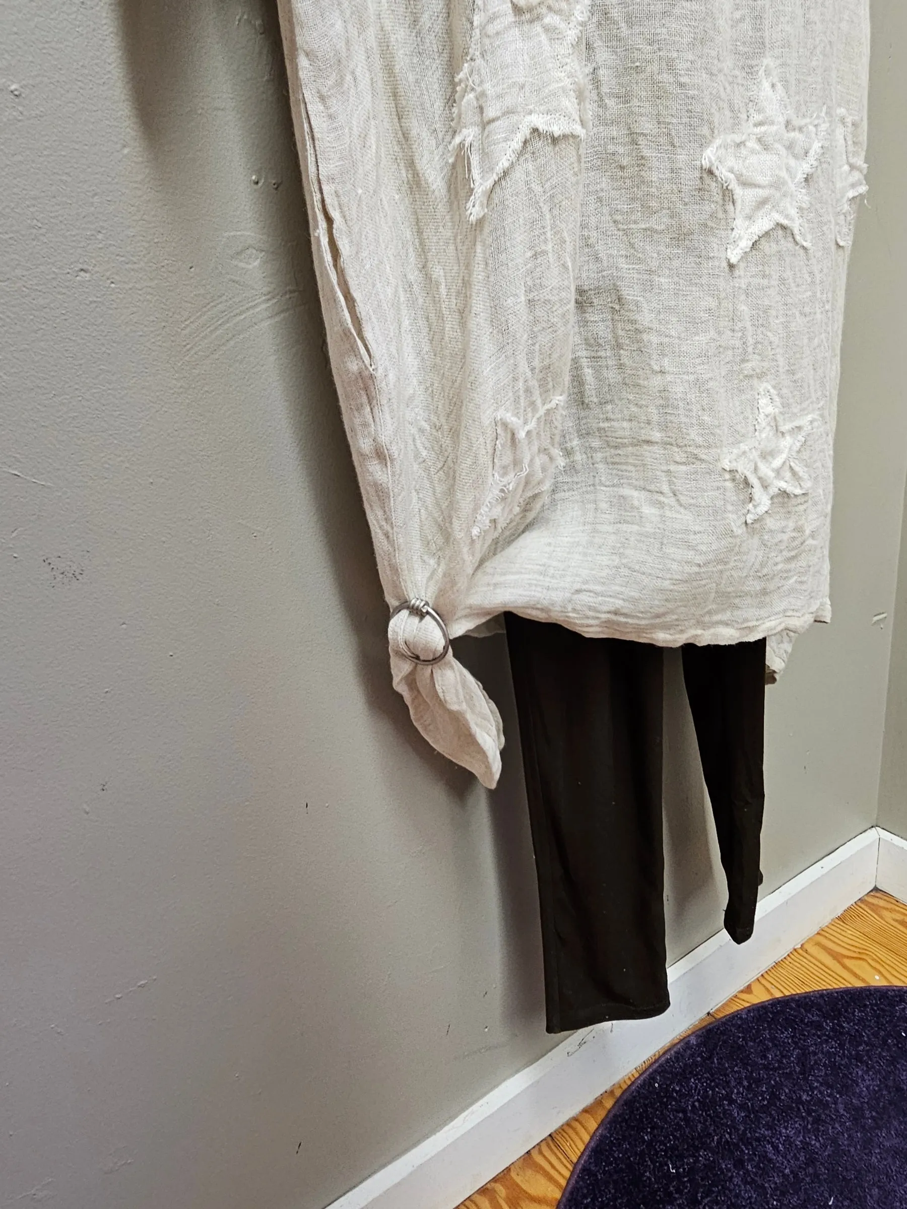Distressed Linen Oversized Dress with Stars with Pockets One Size