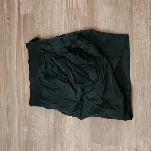 Elizabeth and James Skirt
