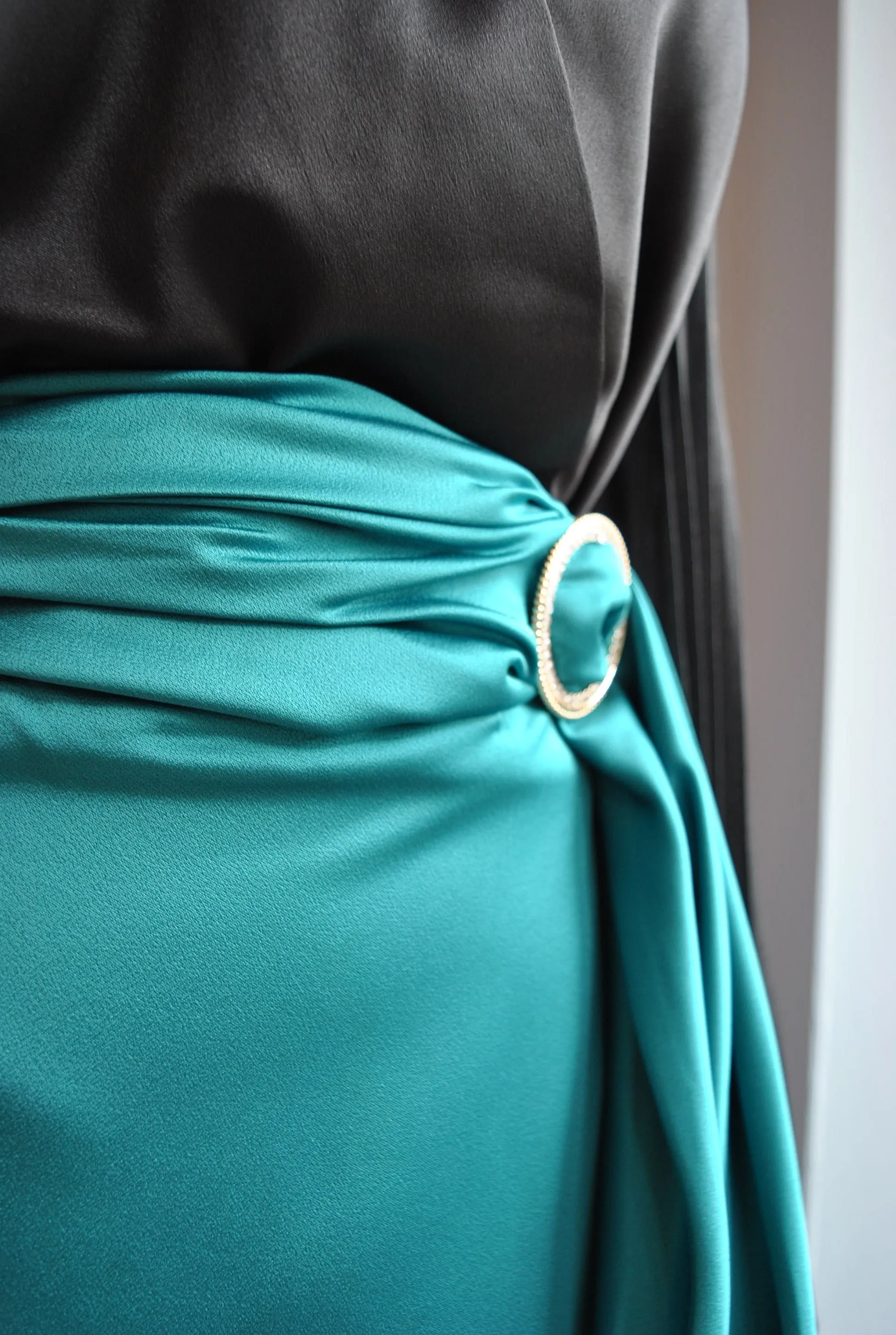 EMERALD GREEN MAXI WRAP SKIRT