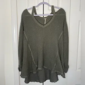 Free people green sweater 100% cotton size xs