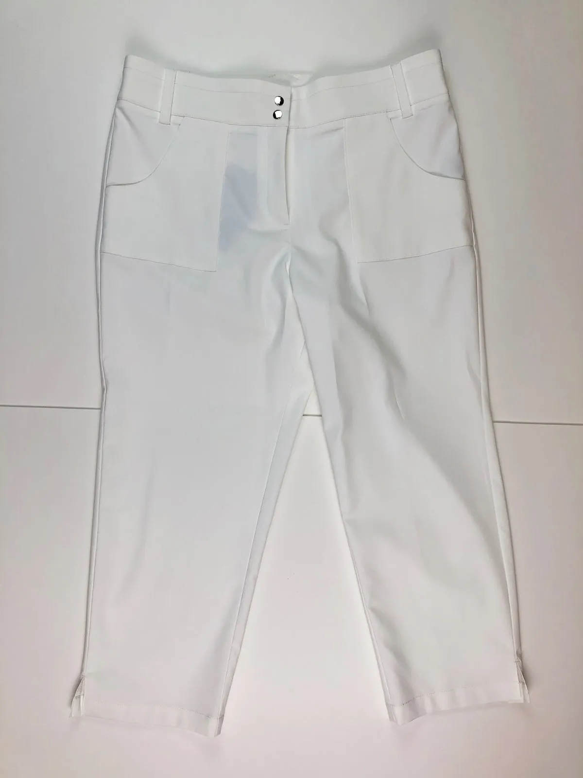 GG Blue Kate Capri in White