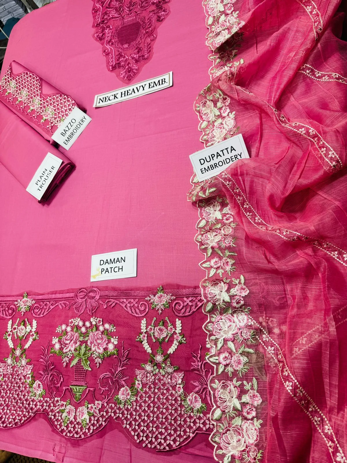 Grace S657-Embroidered 3PC Lawn with Embroidered munar dupatta.