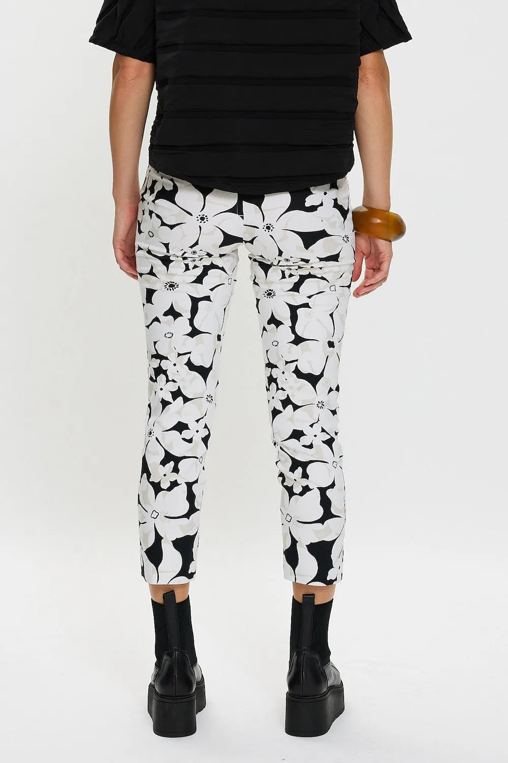 Hanna Pippa Capri