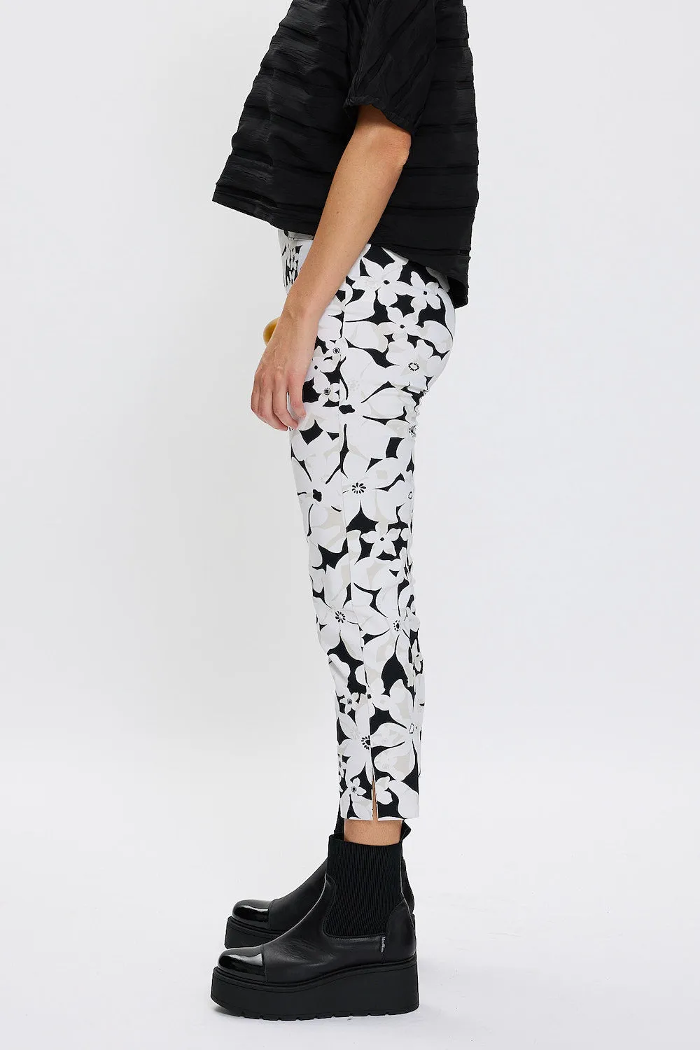 Hanna Pippa Capri