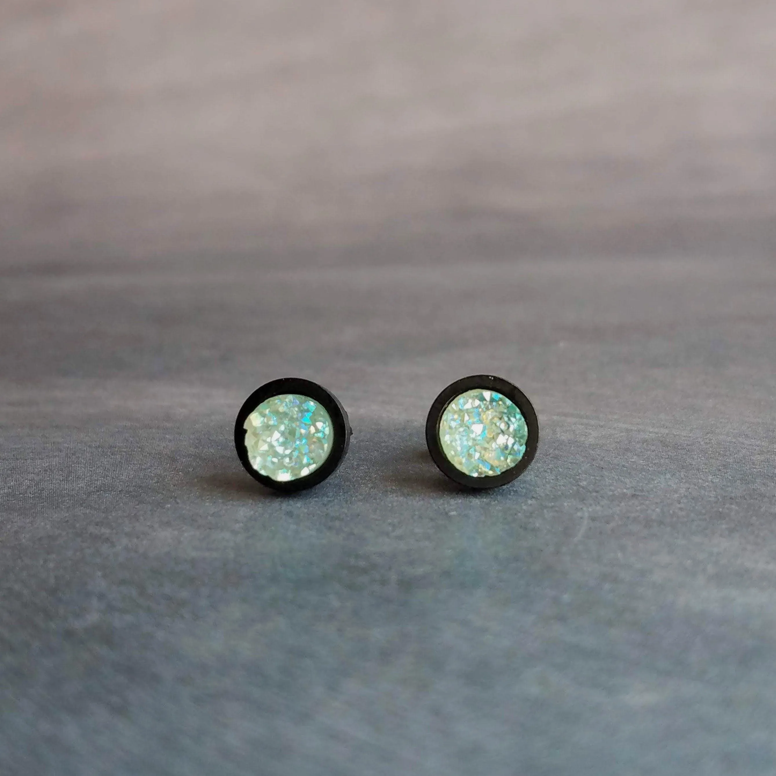 Ice Mint Blue Black Stud Earrings, ice blue earring, Alice blue earrings, matte black earring, small druzy earrings, jagged round stone pale