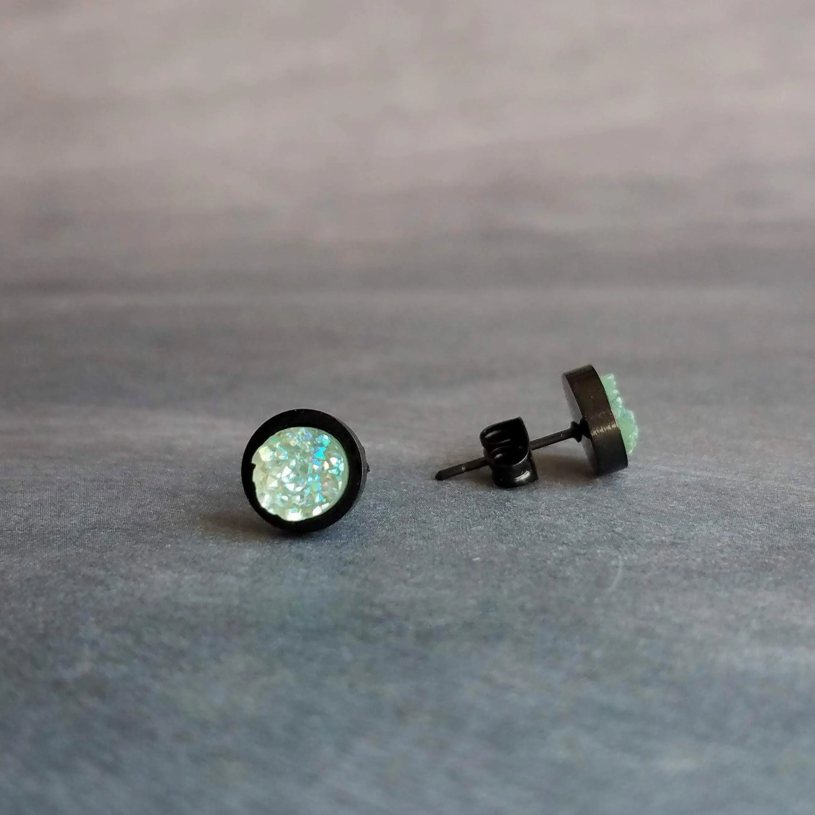 Ice Mint Blue Black Stud Earrings, ice blue earring, Alice blue earrings, matte black earring, small druzy earrings, jagged round stone pale