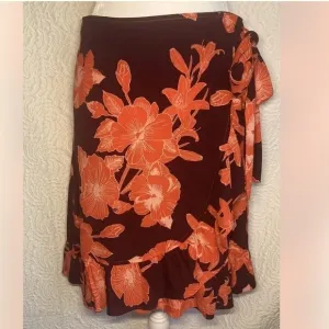 ICHI Japan Red Hawaiian Tropical Flowers Ruffle Edge Wrap Over Short Skirt Small