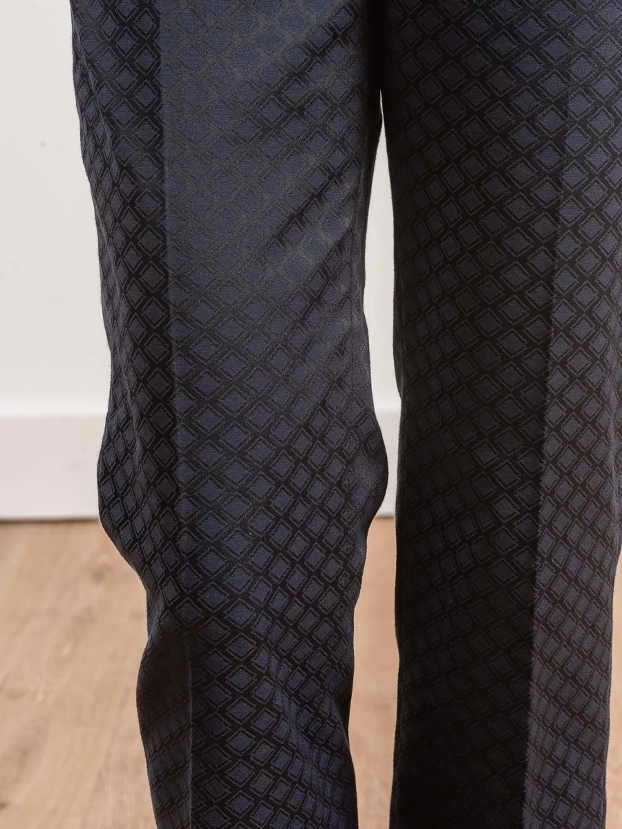 jacquard crop flare
