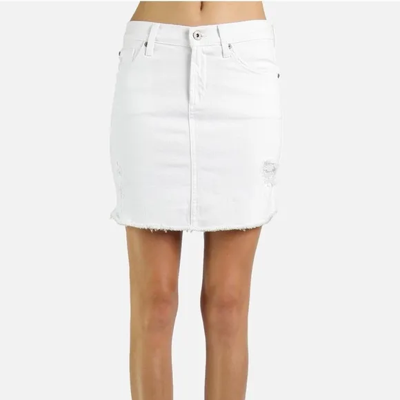 James Jeans Daisy Denim Mini Skirt in Opaque White Sz 27 Sz 4