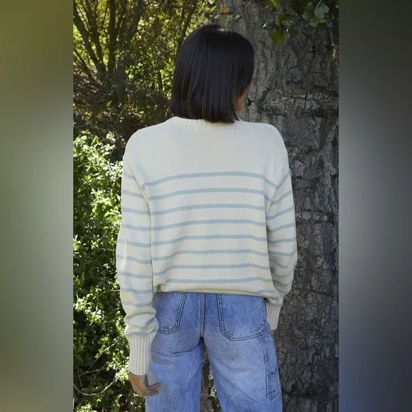 John Galt White &amp; Grey Thin Striped Brianna Sweater
