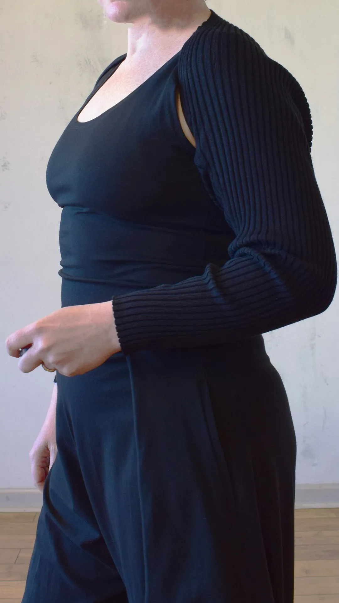 Knit Bolero (Multiple Colors)