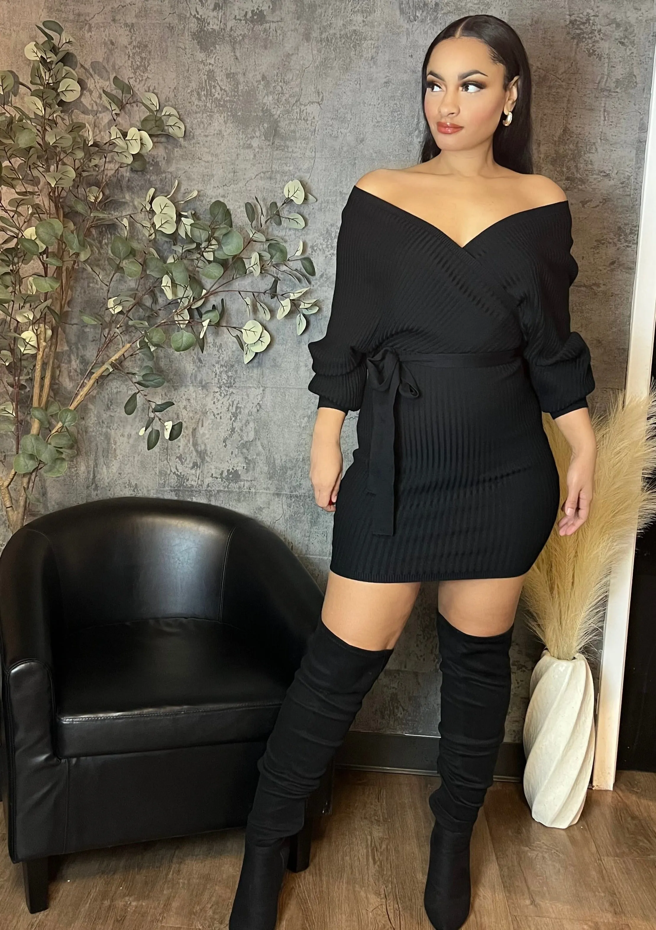 Knit Sweater Mini Dress (Black)