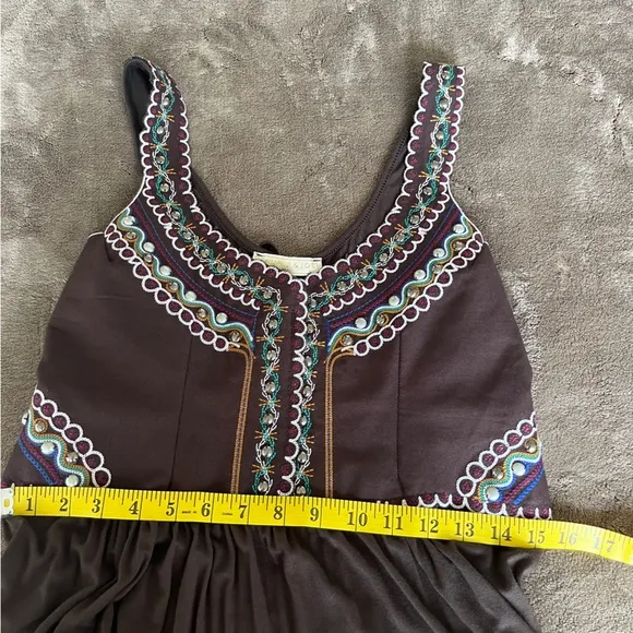 Laurie &amp; Joe Paris Brown Sleeveless Studded embroidered Dress Small