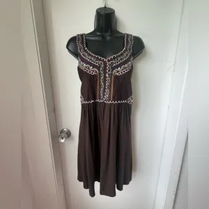 Laurie &amp; Joe Paris Brown Sleeveless Studded embroidered Dress Small
