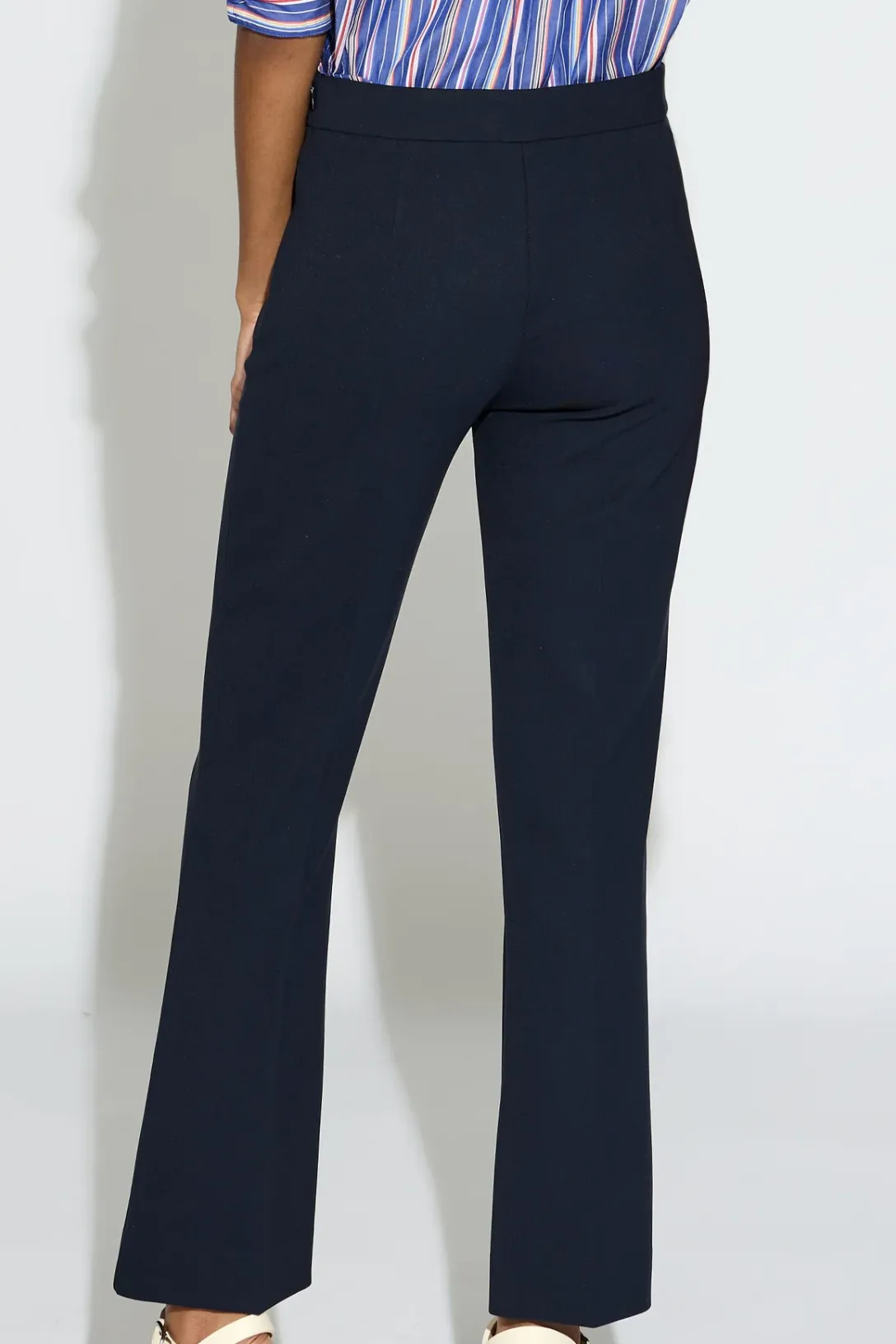Lola Crop Pant | Navy