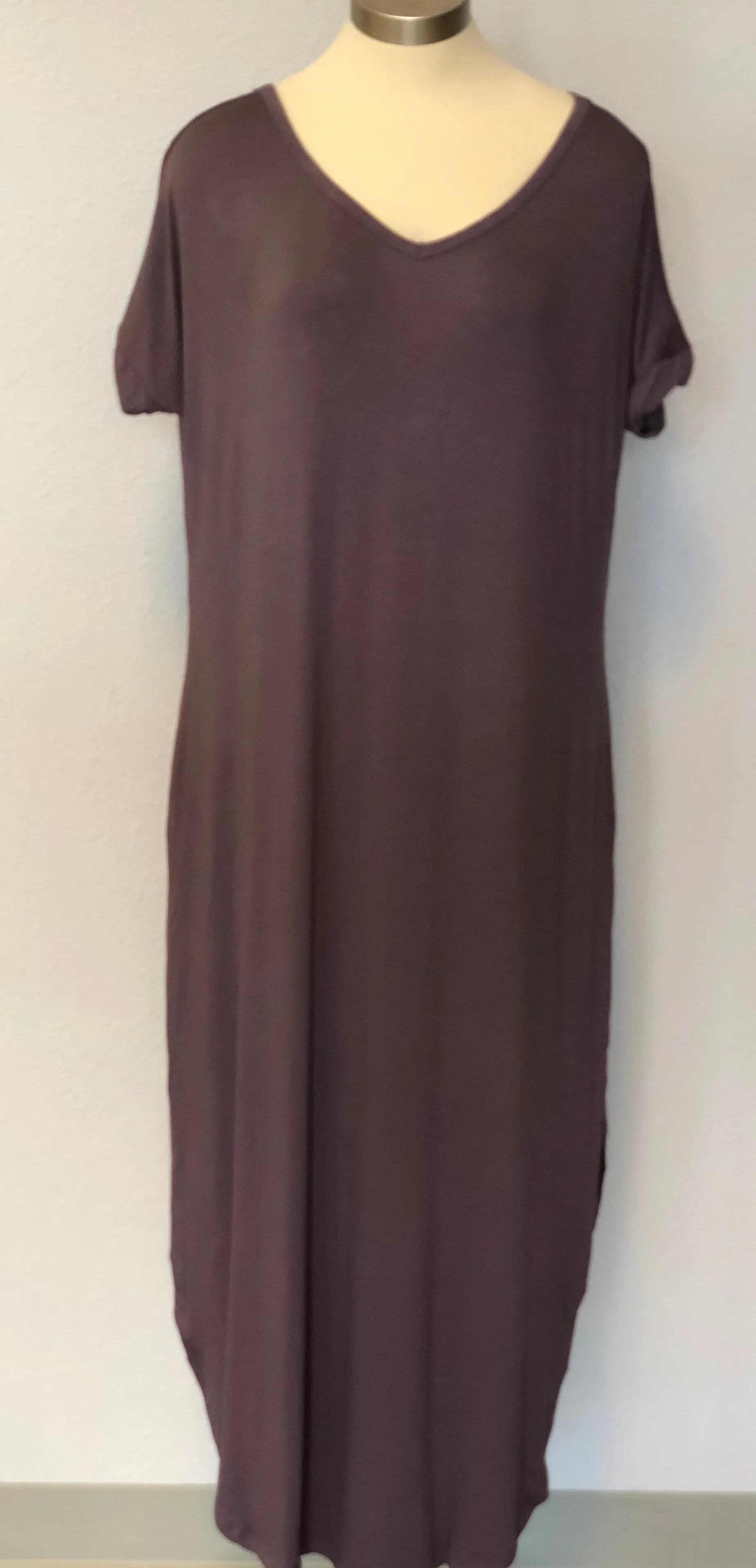 LONG T-SHIRT DRESS