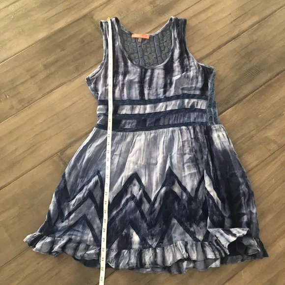 Lulumari Tie Dye Lace Blue Tunic Dress - Size Small.