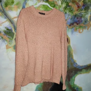 Michael Kors XXL Coral and Yellow Knit Sweater