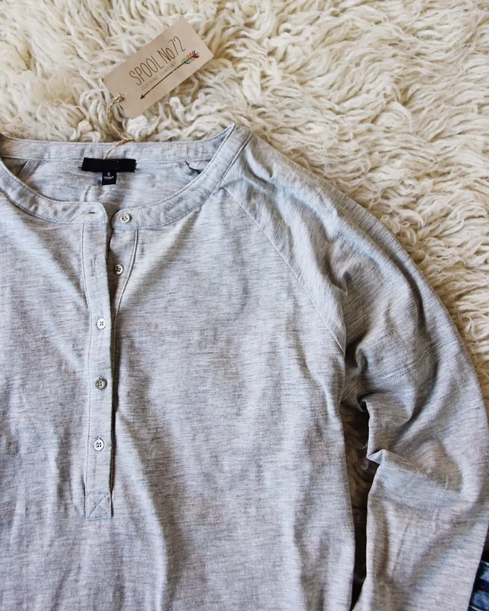 Mineral Wash Henley in Gray