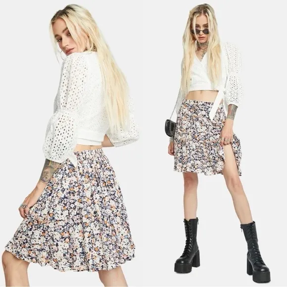 MINKPINK Flowy Floral Ruffled Mini Skirt Sz M