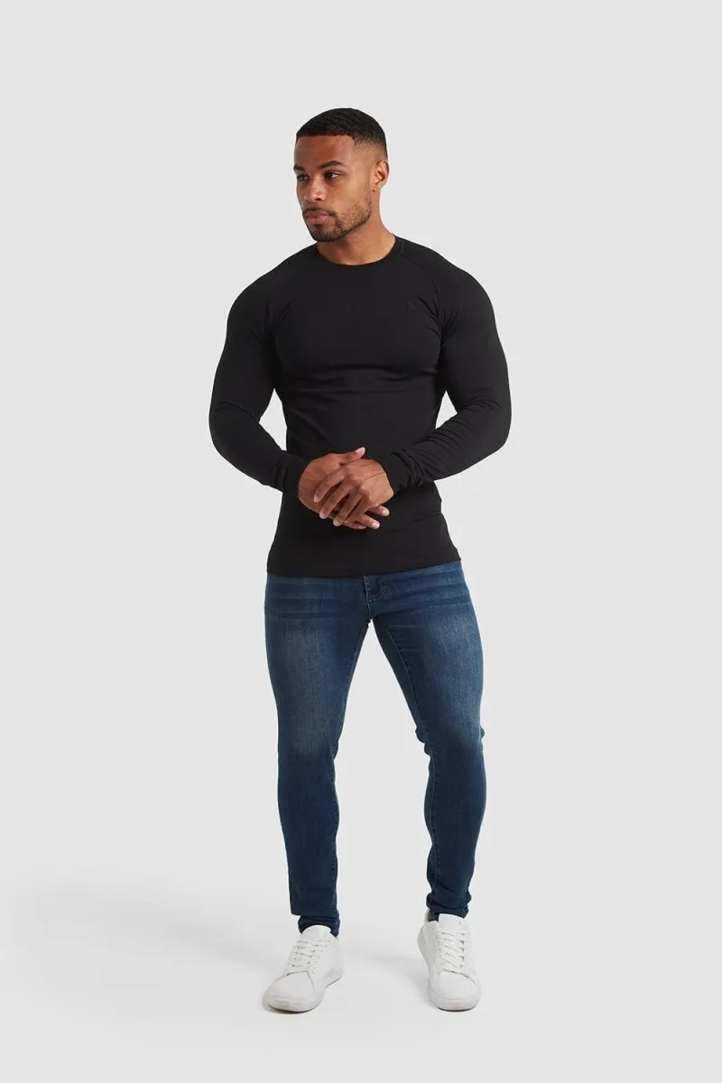 Muscle Fit T-Shirt in Black