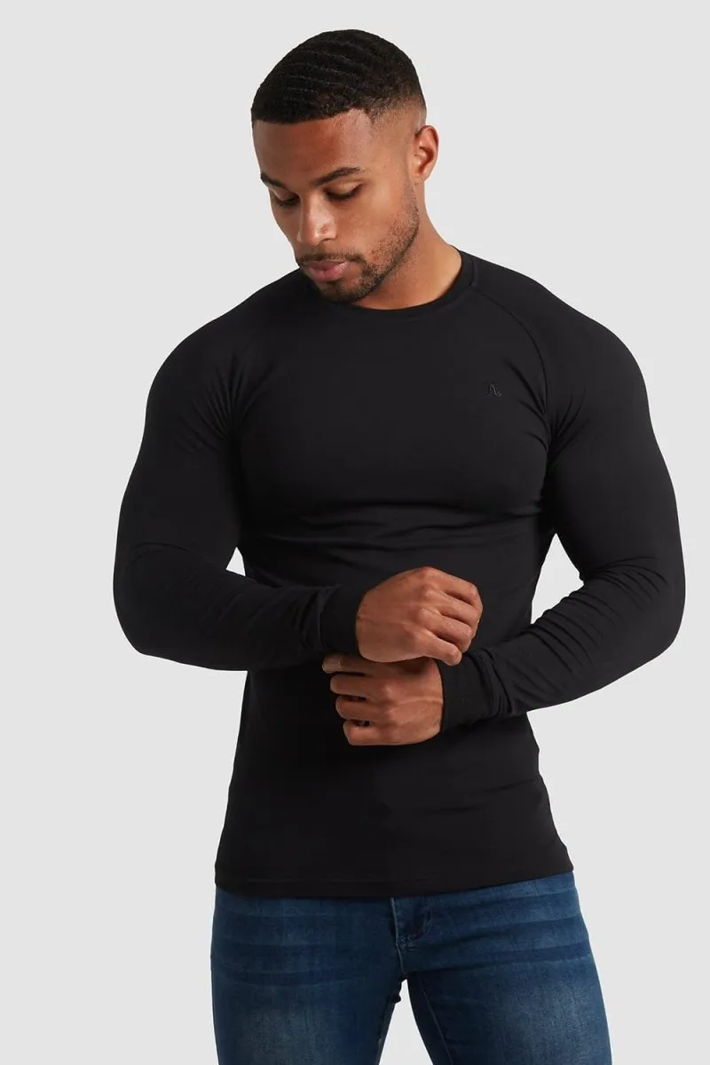 Muscle Fit T-Shirt in Black
