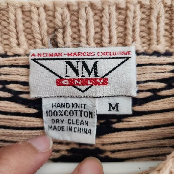 Neiman Marcus Exclusive Vintage Hand Knit Cotton Aztec Sweater Size Medium
