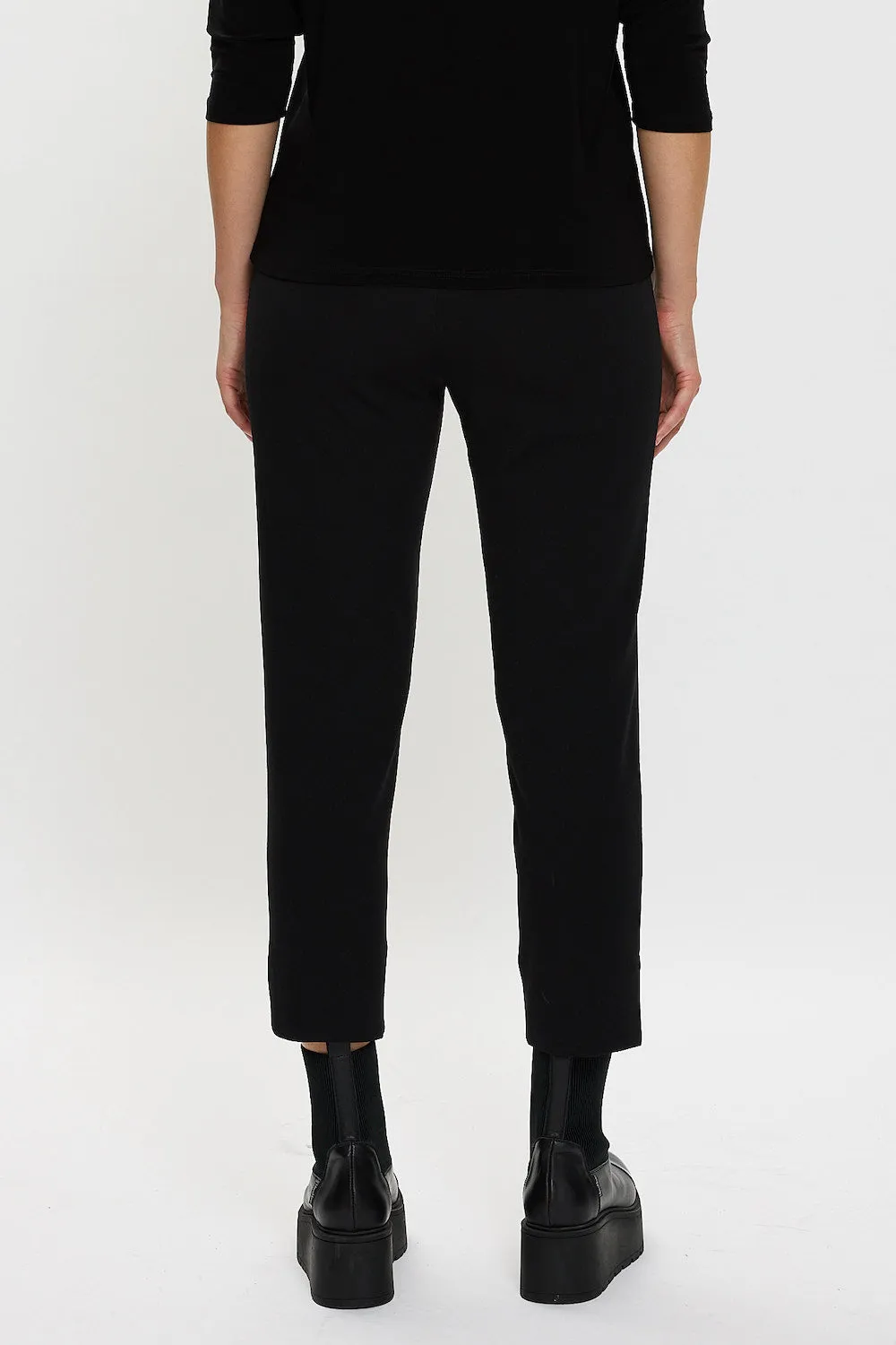 Nero Mimi Capri