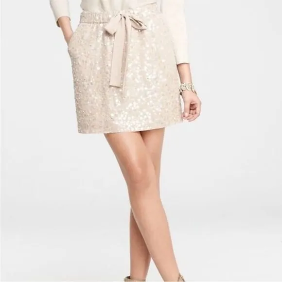 NEW Ann Taylor Mixed Sequins Mini Skirt with Bow Tie Elastic Waist Size Large