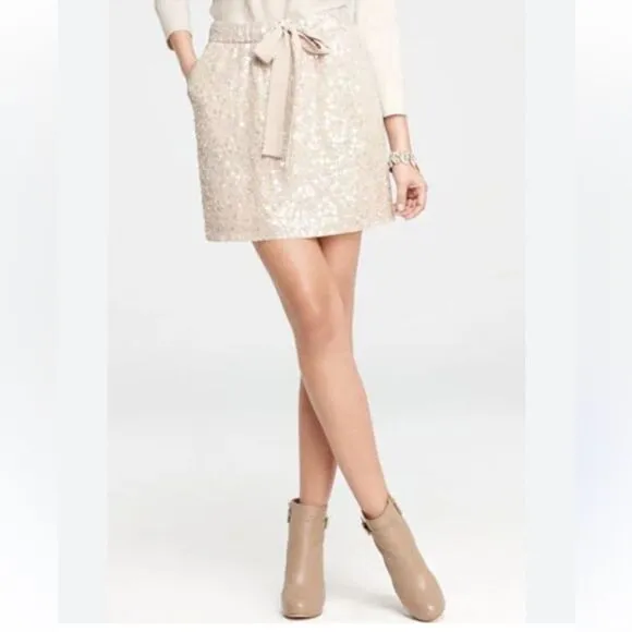 NEW Ann Taylor Mixed Sequins Mini Skirt with Bow Tie Elastic Waist Size Large