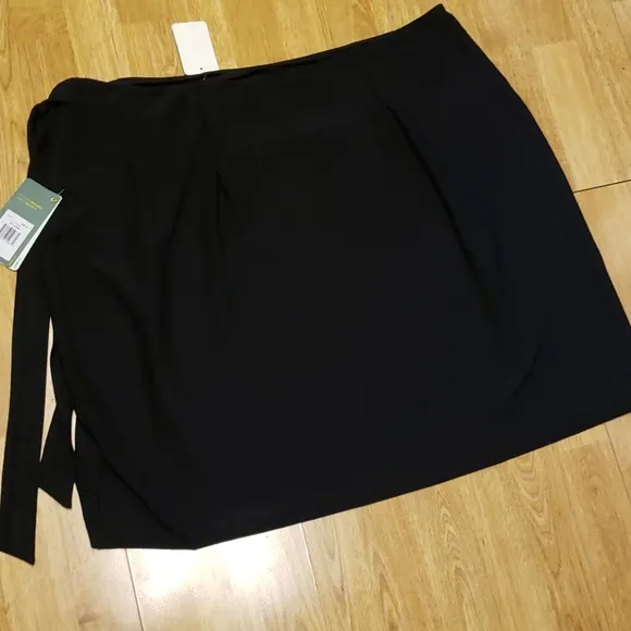 NWT Lysse 3X Jory faux wrap black skirt