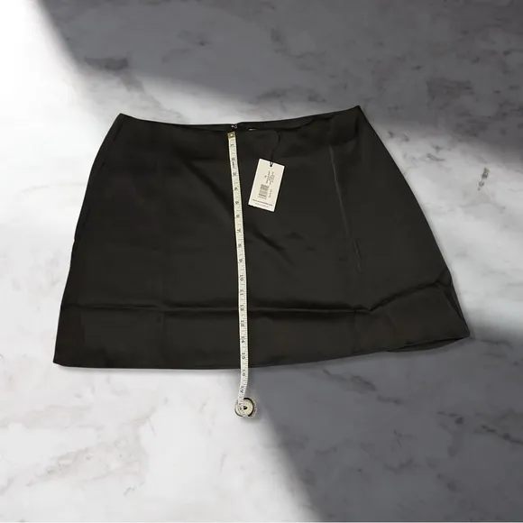 NWT Original Packaging WeWoreWhat Mini Slip Satin Charmeuse Skirt In Blk Size XL