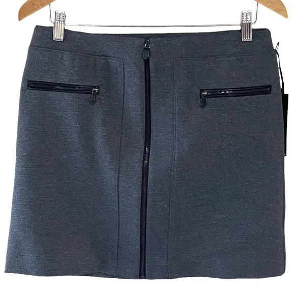 NWT White House Black Market Zipped Mini Skirt Size 4