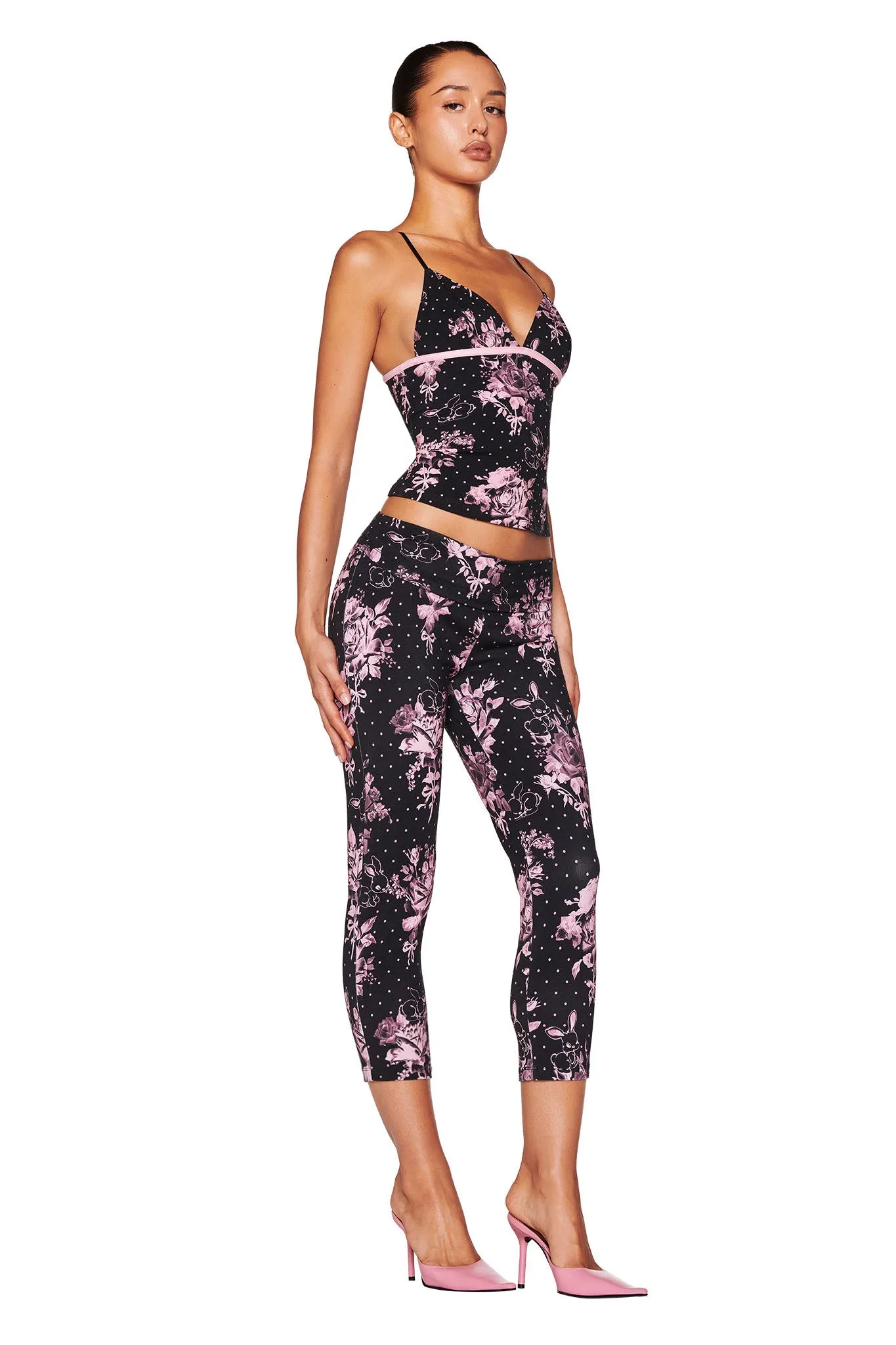 PENNY CAPRI - BLACK : FLORAL : BUNNY BOUQUET