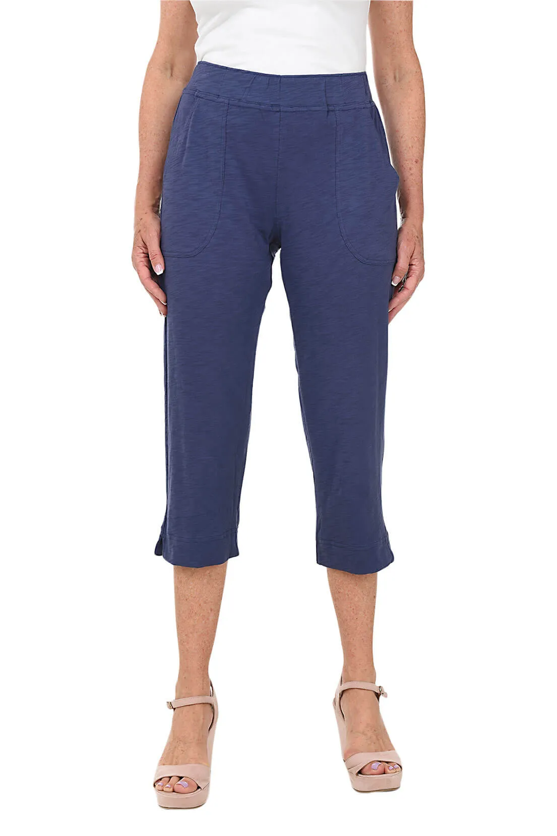 Pull-On Slub Knit Capri Pant