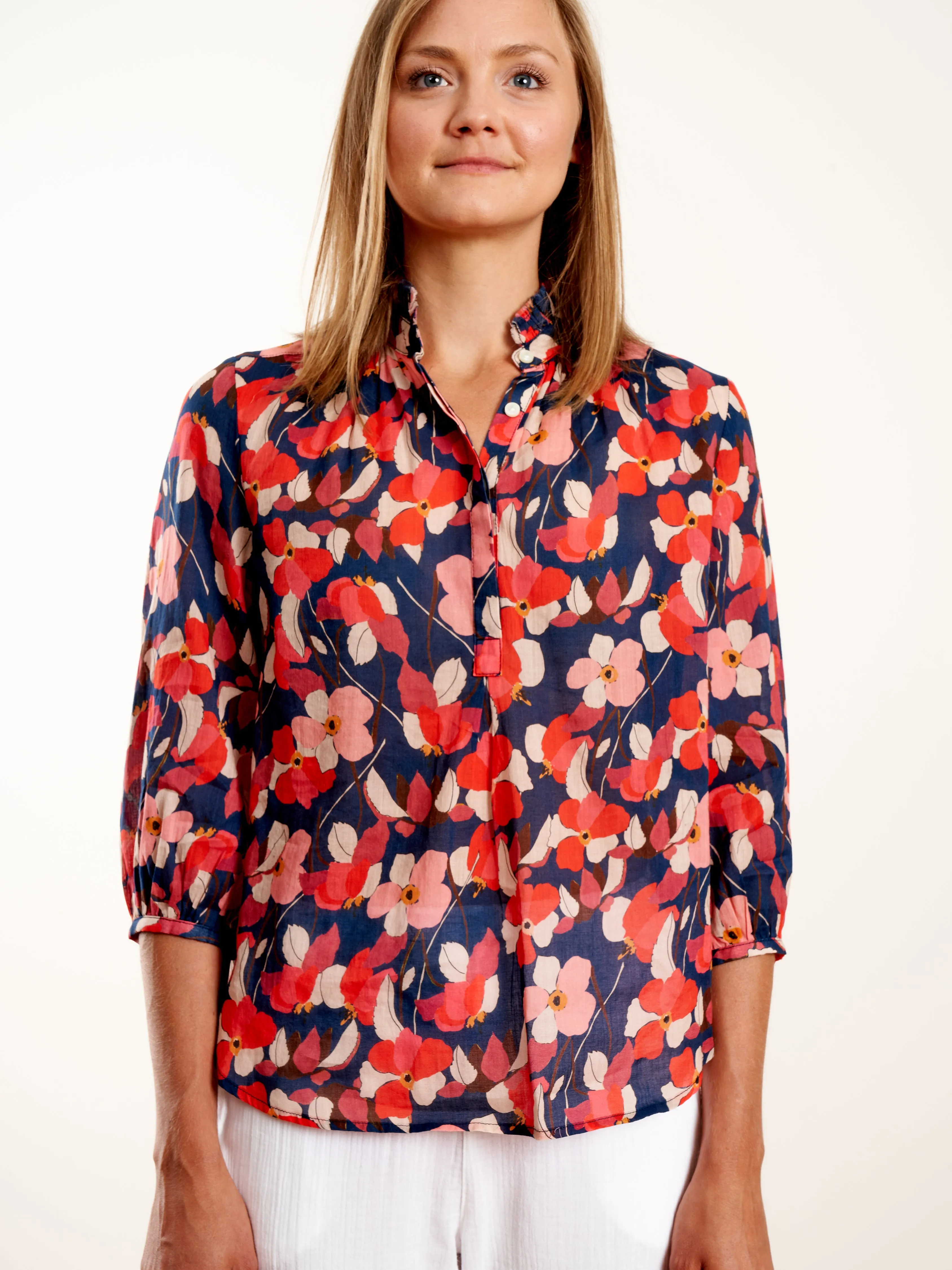 sara henley shirt - navy floral